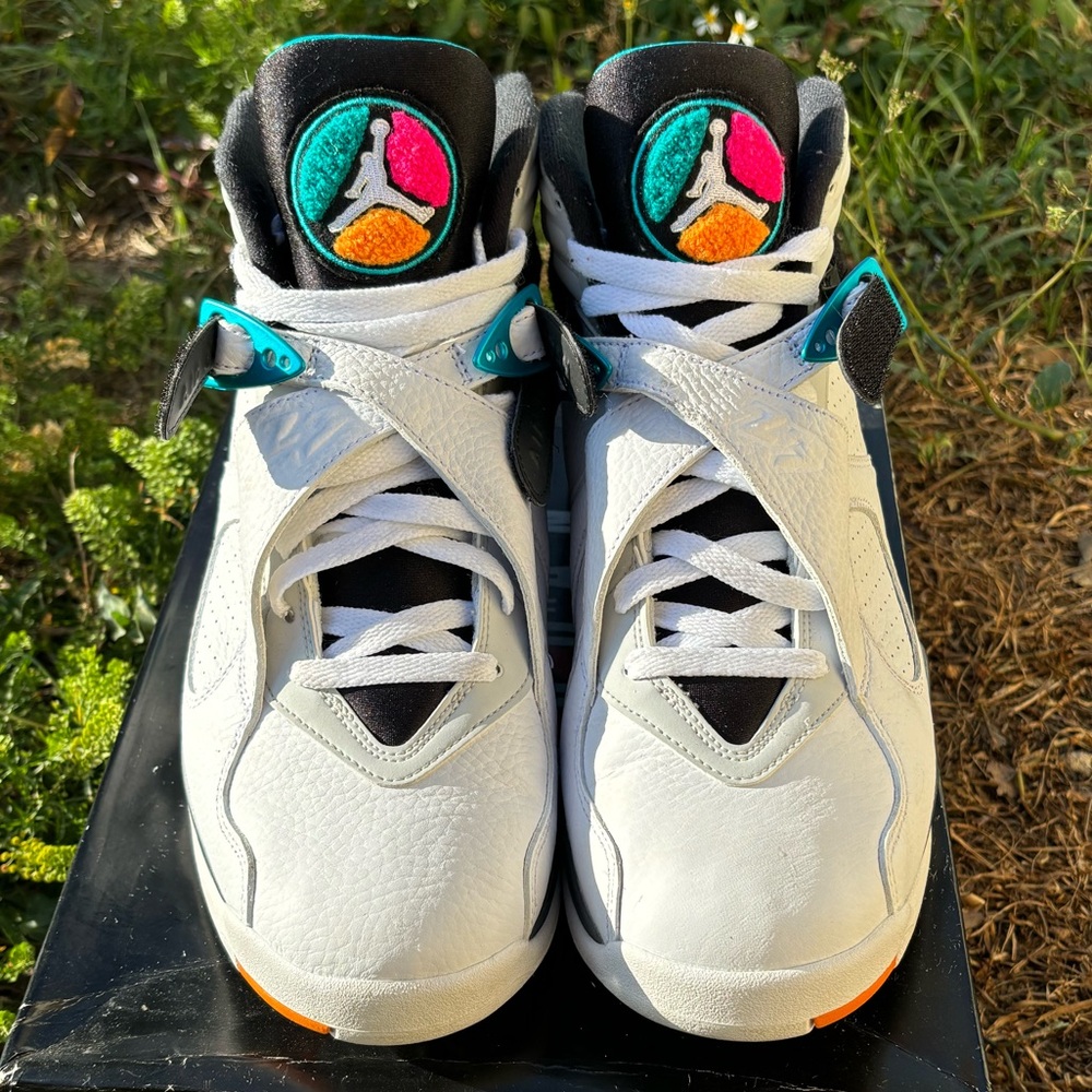 Jordan 8 Retro
